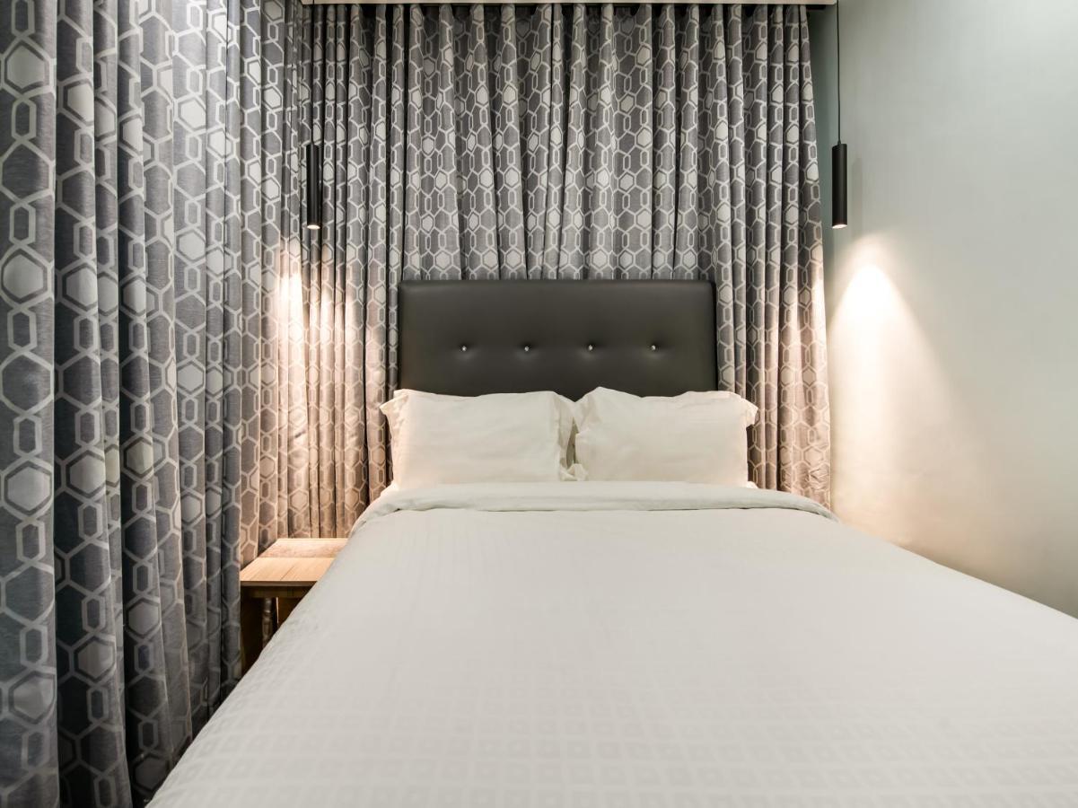 Bay Area Suites Manila Eksteriør billede