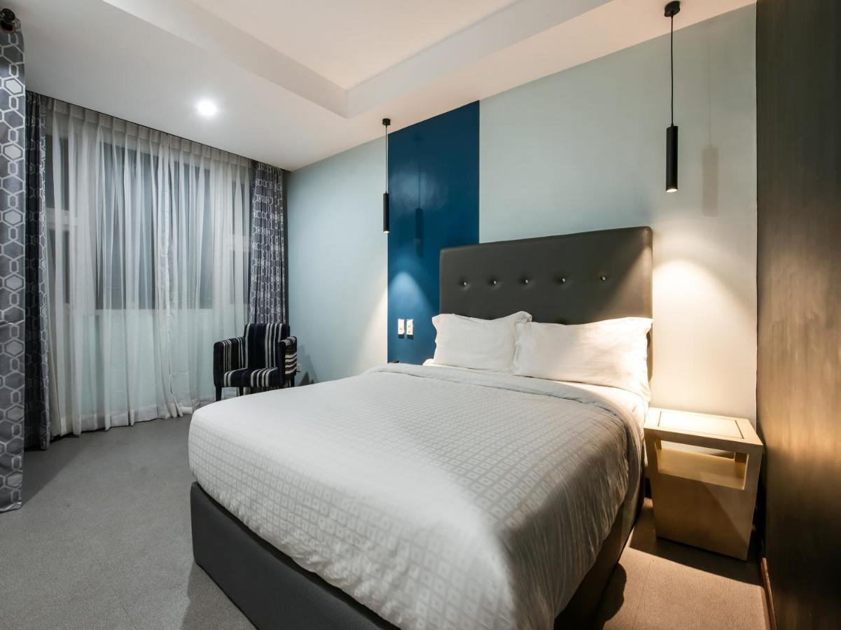 Bay Area Suites Manila Eksteriør billede